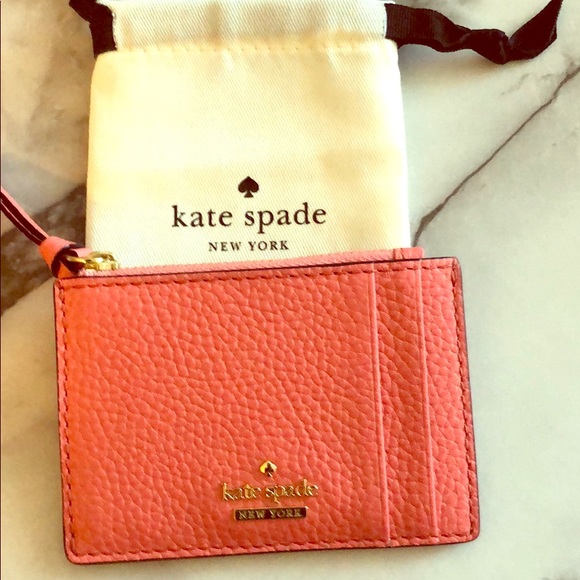 Kate Spade Jackson Street Clarke Wallet - Picture 1 of 3